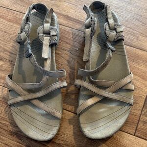 Merrell Women's Brown Strappy Sandals